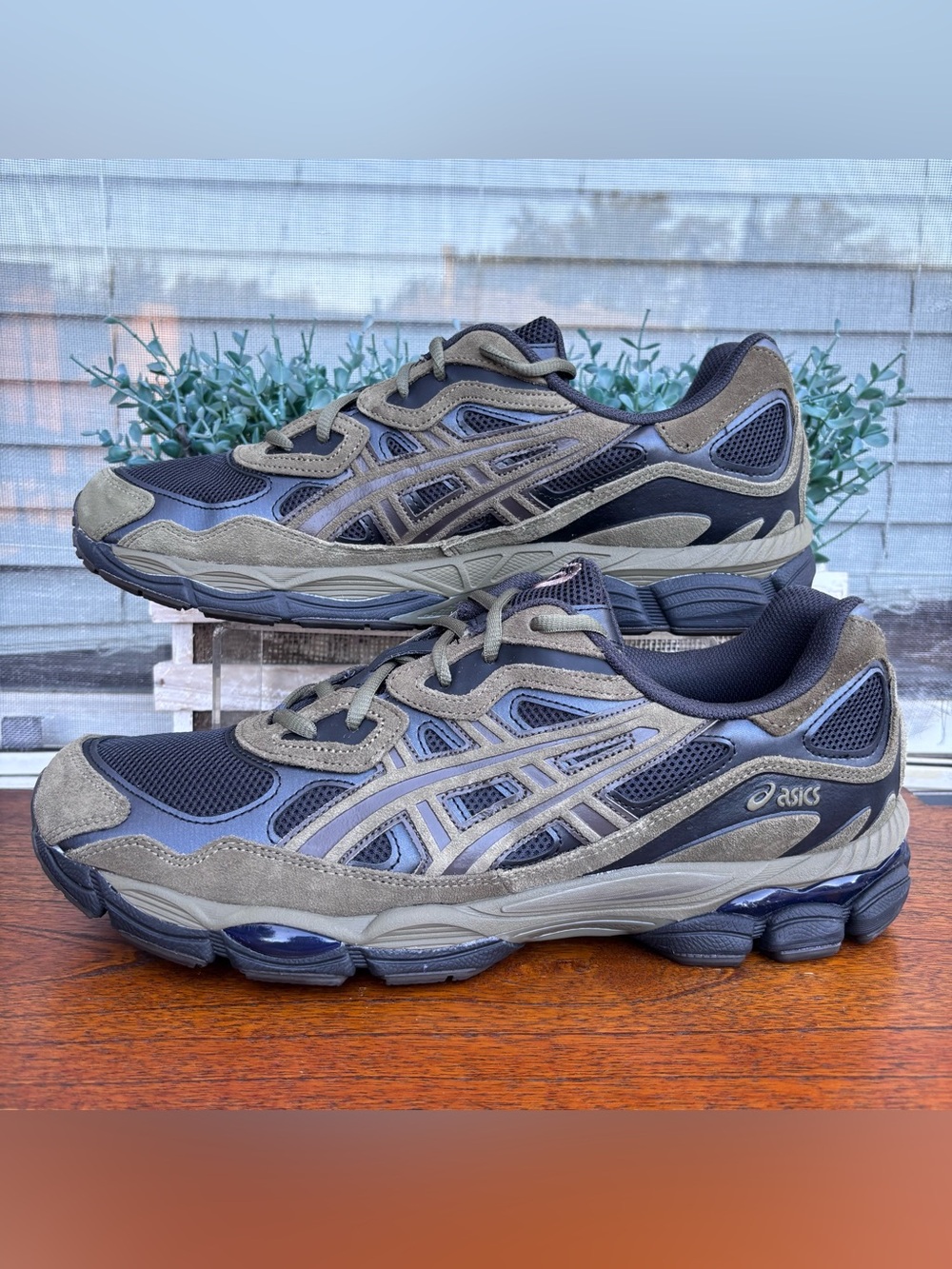 ASICS Men's GEL-NYC Shoes